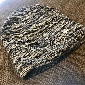 NEW! Victoria’s Secret Knitted Beanie